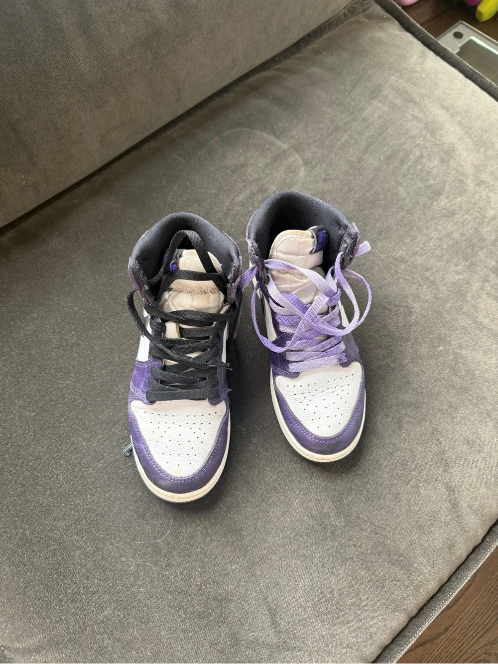 Nike Kids High-Top Sneakers in Purple, White and Black